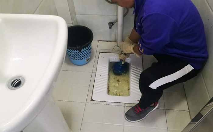 金凤疏通蹲坑