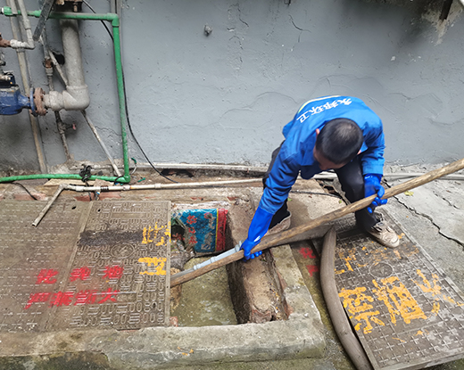 金凤清掏化粪池